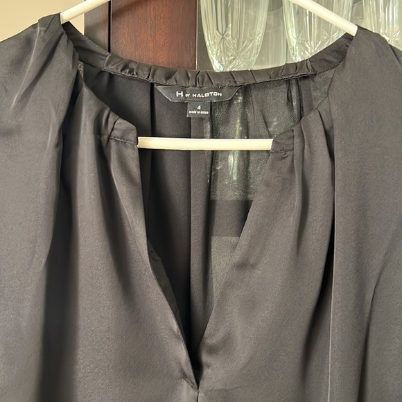 H by Halston Black Satin Feel Split Neck Pullover Shirt Size Small - Picture 4 of 8